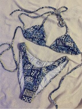Mirror Palais Bikini
